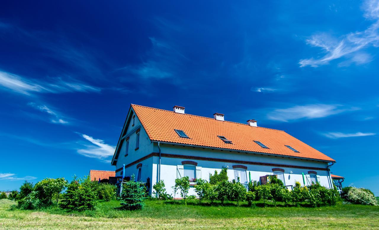 Villa Fajne Miejsce à Jeziorany Extérieur photo